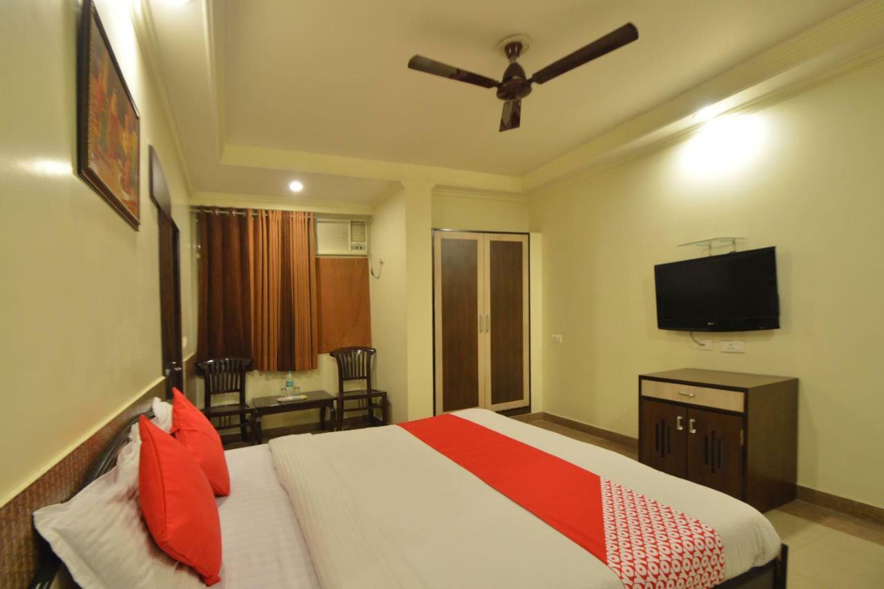 Oyo 23608 Hotel Fun Jaipur Bagian luar foto
