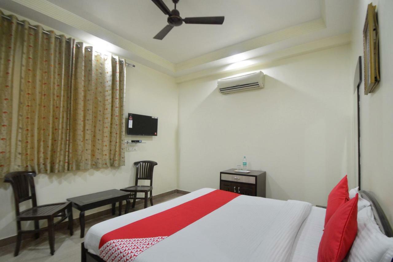 Oyo 23608 Hotel Fun Jaipur Bagian luar foto